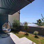 Grey Nest By Duhomes * دوبروفينك